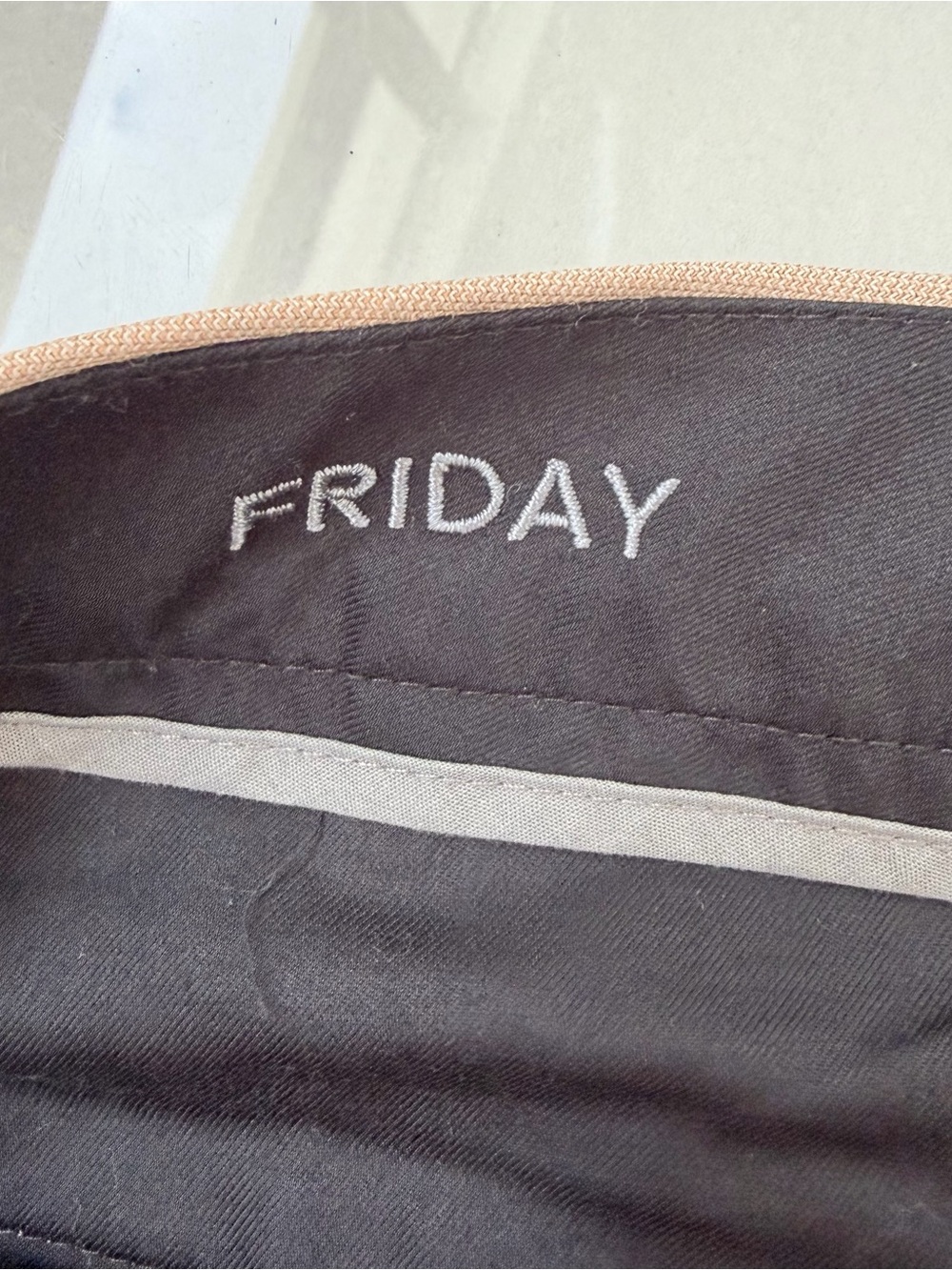 Bonobos Friday Slim Men’s Pants Tan Color Pants Sz 40 / 32 Excellent Condition - Picture 4 of 9